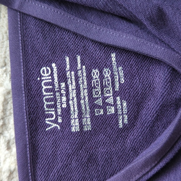 NEW seamless bras size small Gap & yummie - Picture 3 of 9